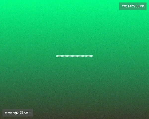 老人散步时故意停下肘击训练学生两次事件引发关注 社会反响强烈